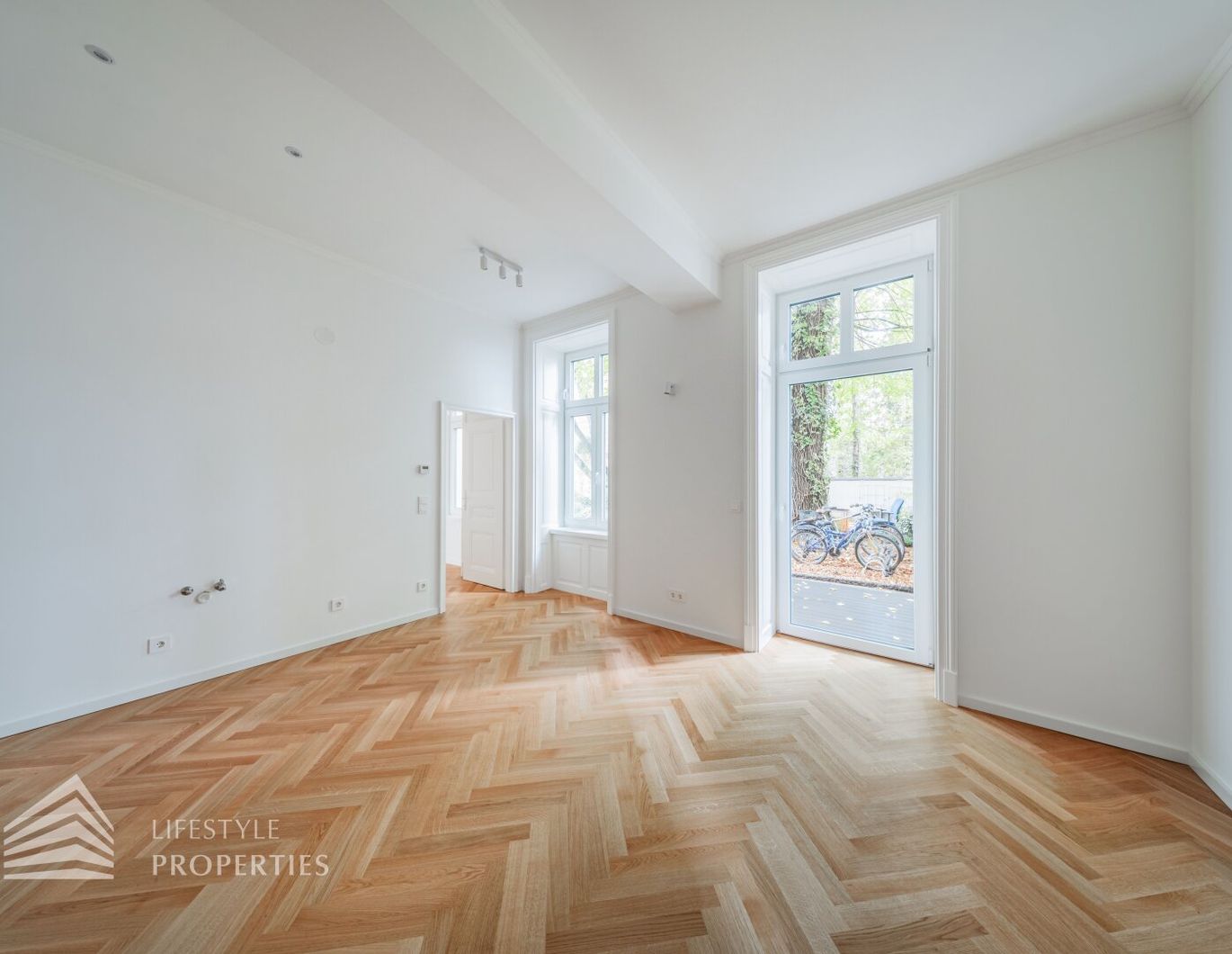Exklusiver 2-Zimmer Erstbezug mit Terrasse, Nähe Kutschkermarkt