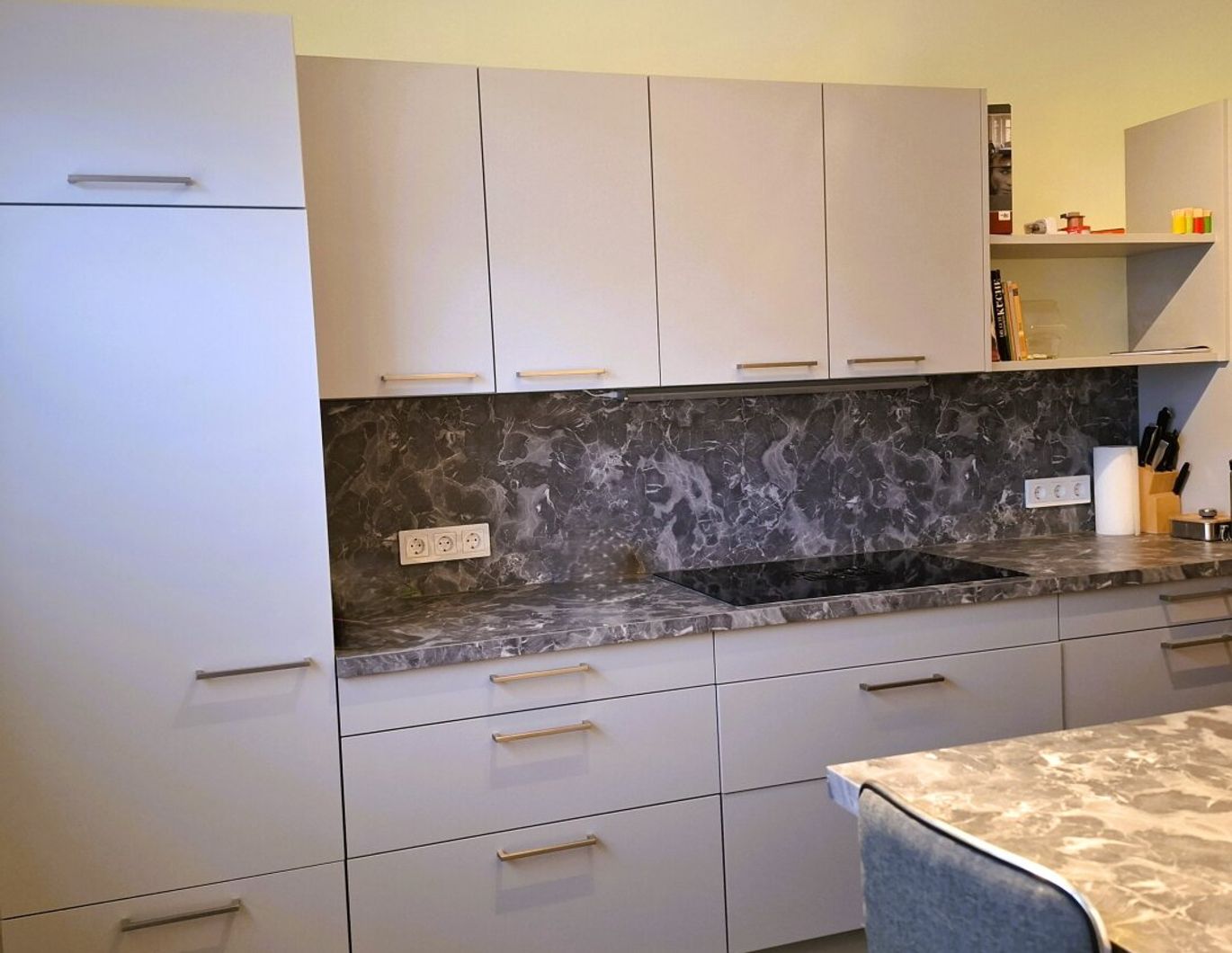 Top sanierte Erdgeschosswohnung in Leoben Göss mit Tiefgaragenplatz und Lift bis in den Keller