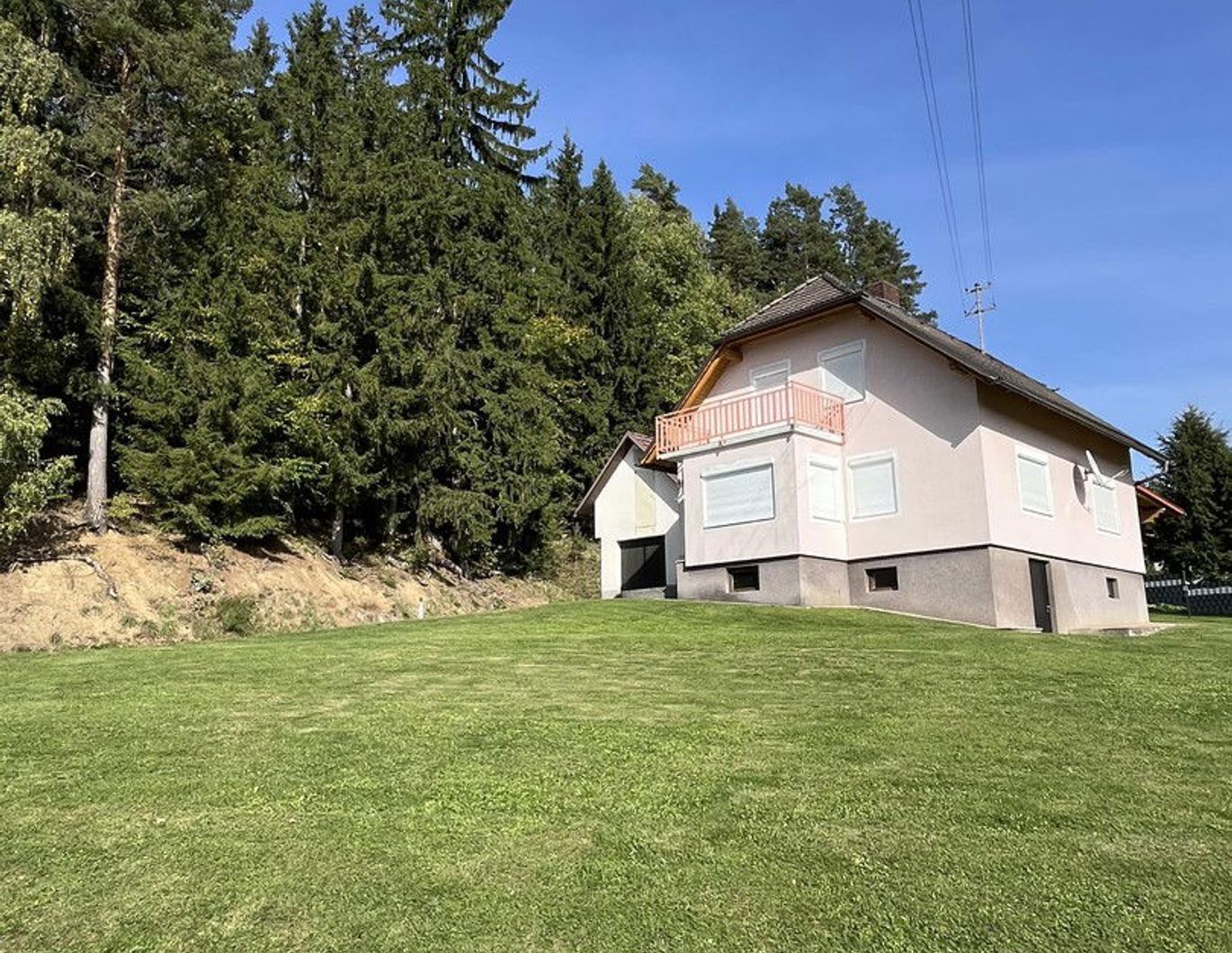 Charmantes Einfamilienhaus mit großzügigem Grundstück in sonniger Ruhelage - Hart bei Lavamünd