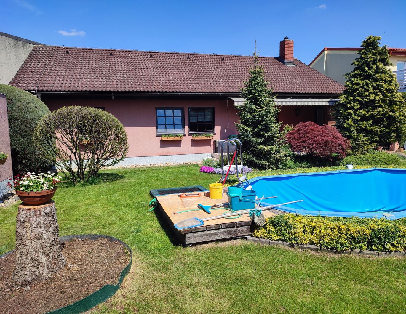 LIEBEVOLLER BUNGALOW IN BEGEHRTER WOHNLAGE AN DER WIENER STADTGRENZE