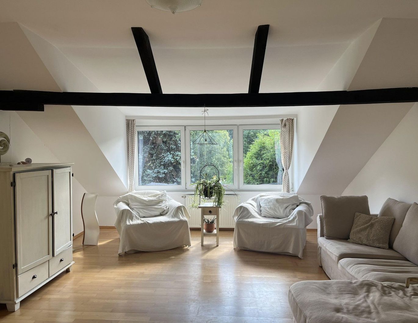 Von Privat, Galeriewohnung