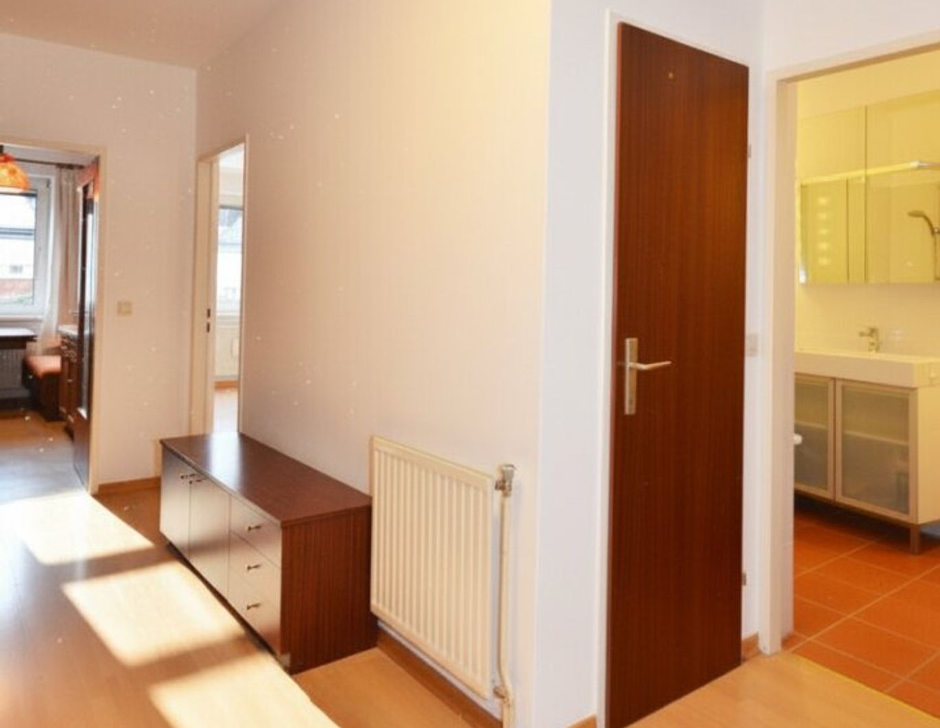 CHRISTOPH CHROMECEK IMMOBILIEN - PERCHTOLDSDORF - Top Einraumwohnung in Zentrumslage mit Garage!