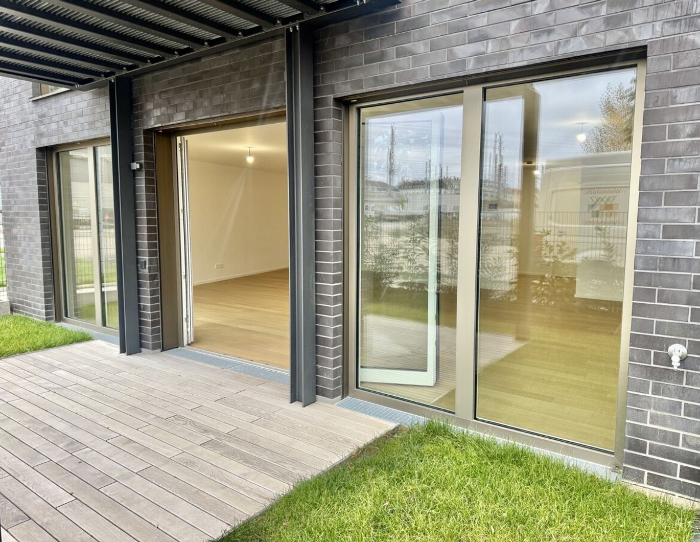 Grünes Refugium mitten in der Stadt - Maisonette mit Charme am Hauptbahnhof - Provisionsfrei