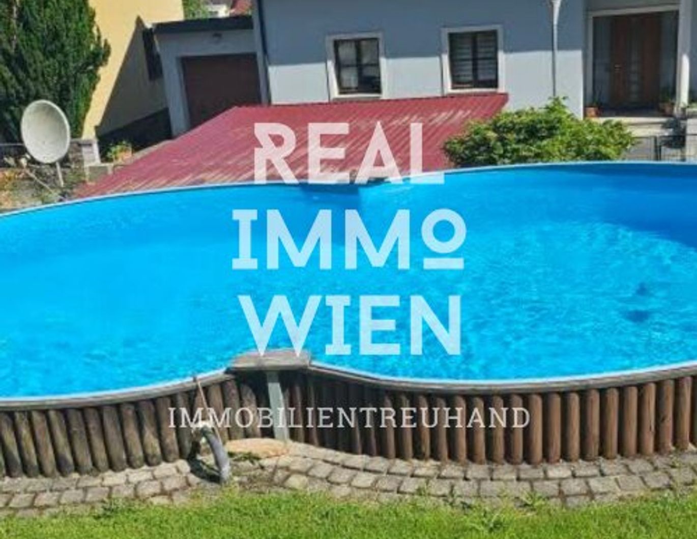 Ferienhaus am Waldrand mit Pool!!! GELEGENHEIT