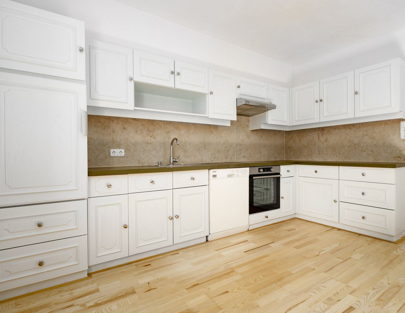 Behagliche Modernität und Retro-Charme: 3½-Zimmer-Wohnung in Itzling