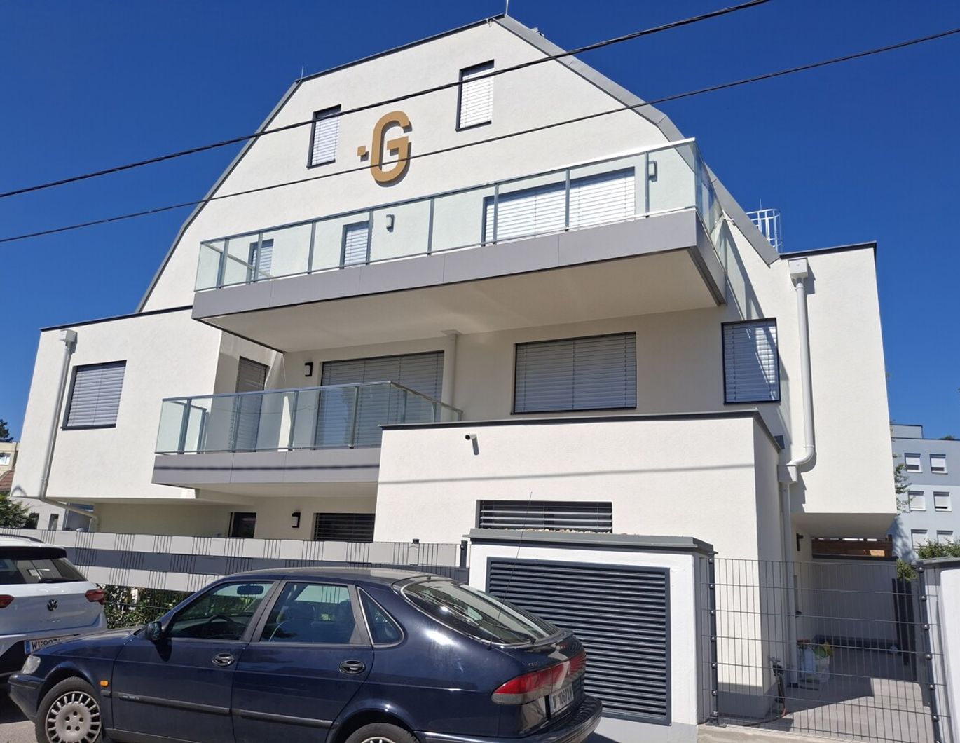 5-Zimmer-Penthouse mit zwei Terrassen - eigener Lift, Nähe zur U-Bahn