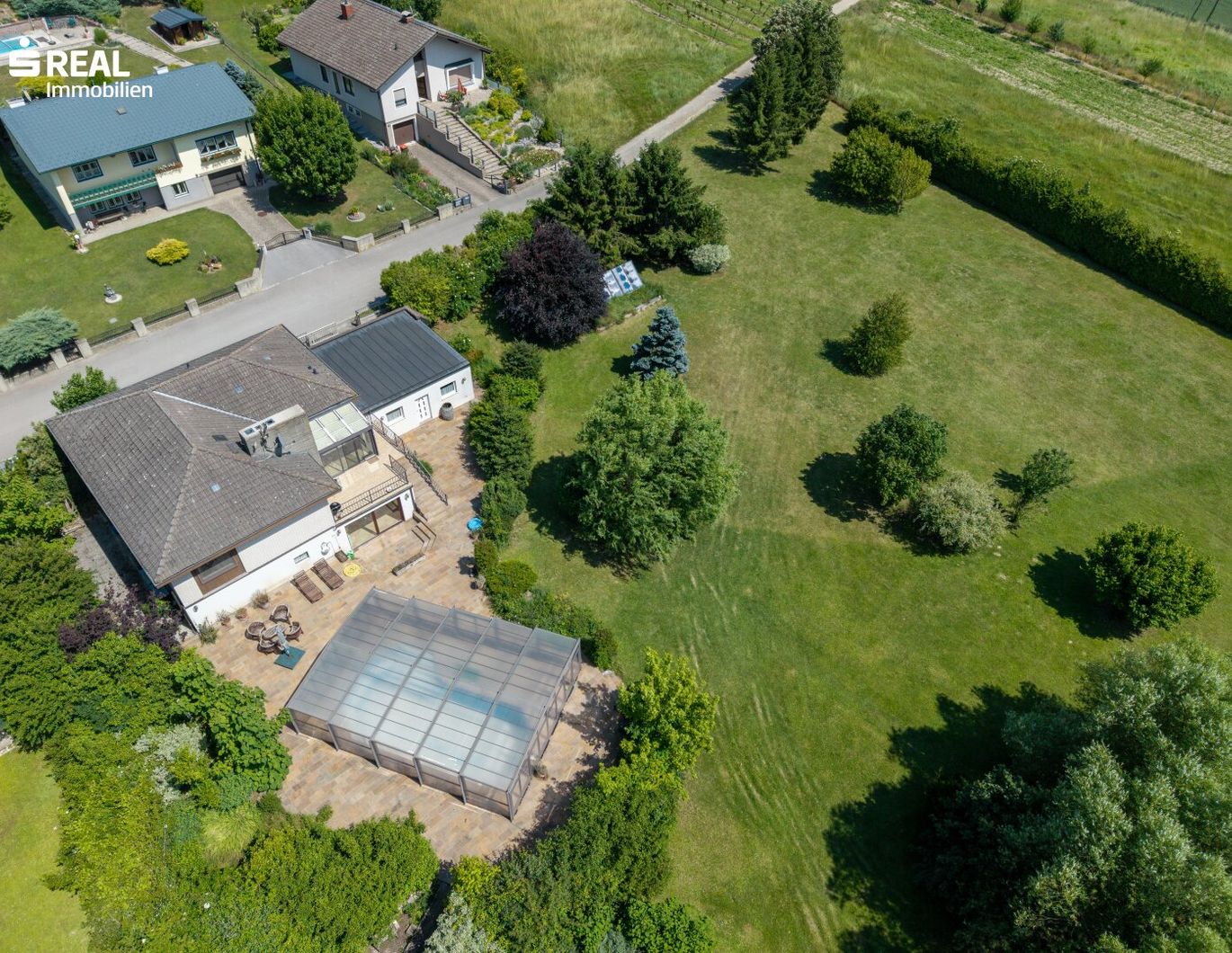 HIER BEGINNT FREIHEIT - WEITLÄUFIGES NATURPARADIES BEI WIEN ZU ENTDECKEN