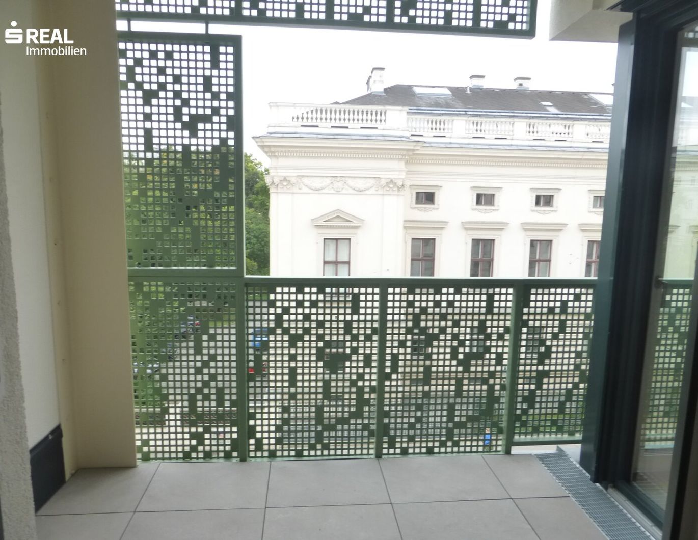 UNBEFRISTETER ERSTBEZUG! Hochwertige Apartments mit Freiflächen beim Liechtensteinpark - MIETZINSVORAUSZAHLUNG!