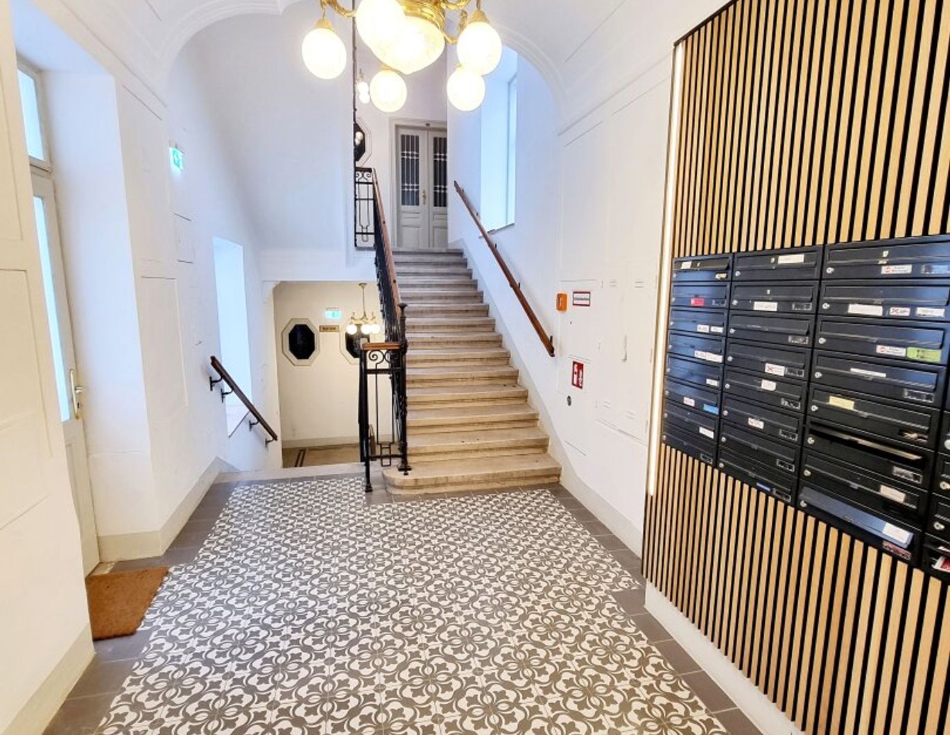 Traumhafte Altbauwohnung! Absolute Hof-Ruhelage mit Blick ins Grüne! Traumhaft schönes Altbauhaus + Bestlage in 1030 Wien! TOP Infrastruktur und Anbindung! Jetzt zugreifen!