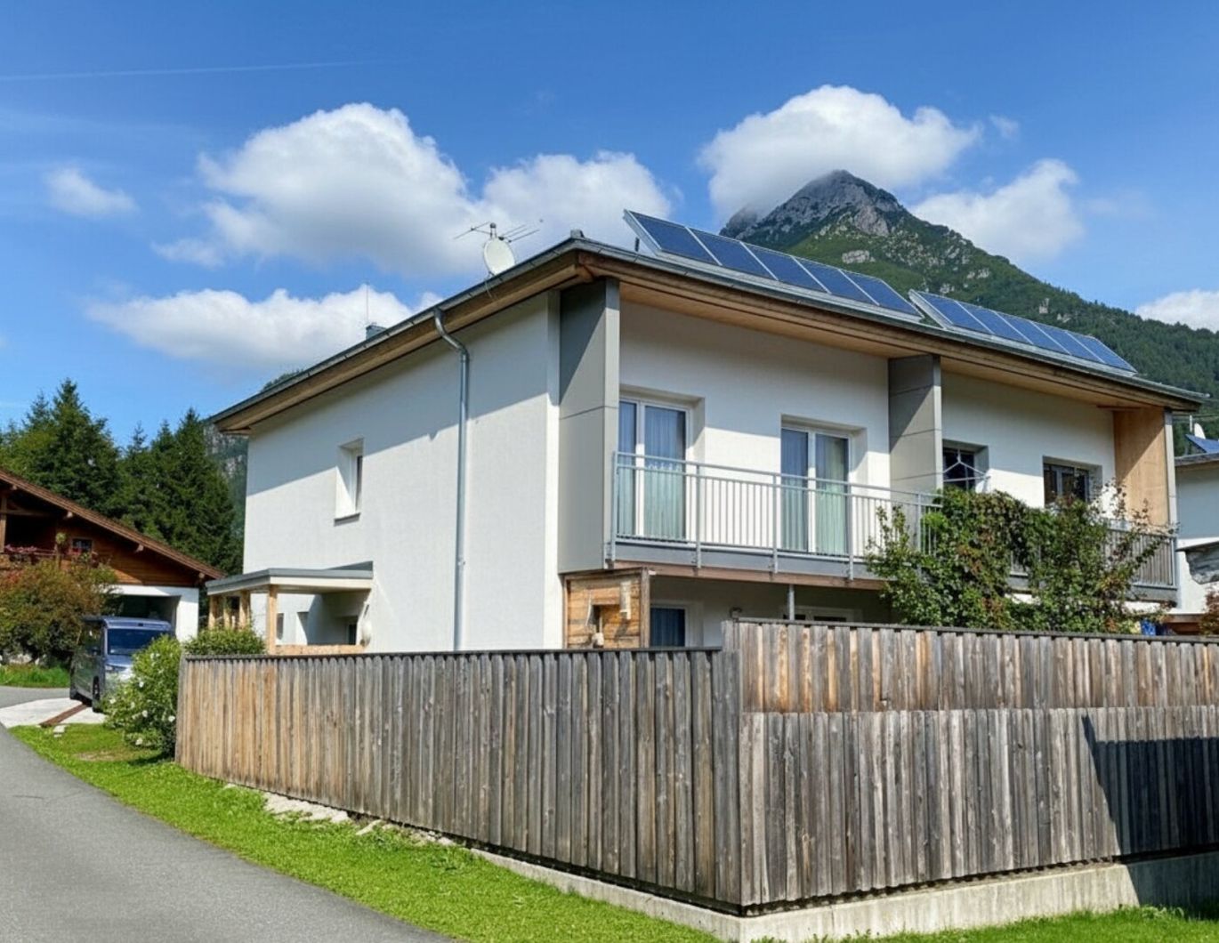 Ihr neues Familiendomizil - Moderne Doppelhaushälfte in sonniger und ruhiger Lage