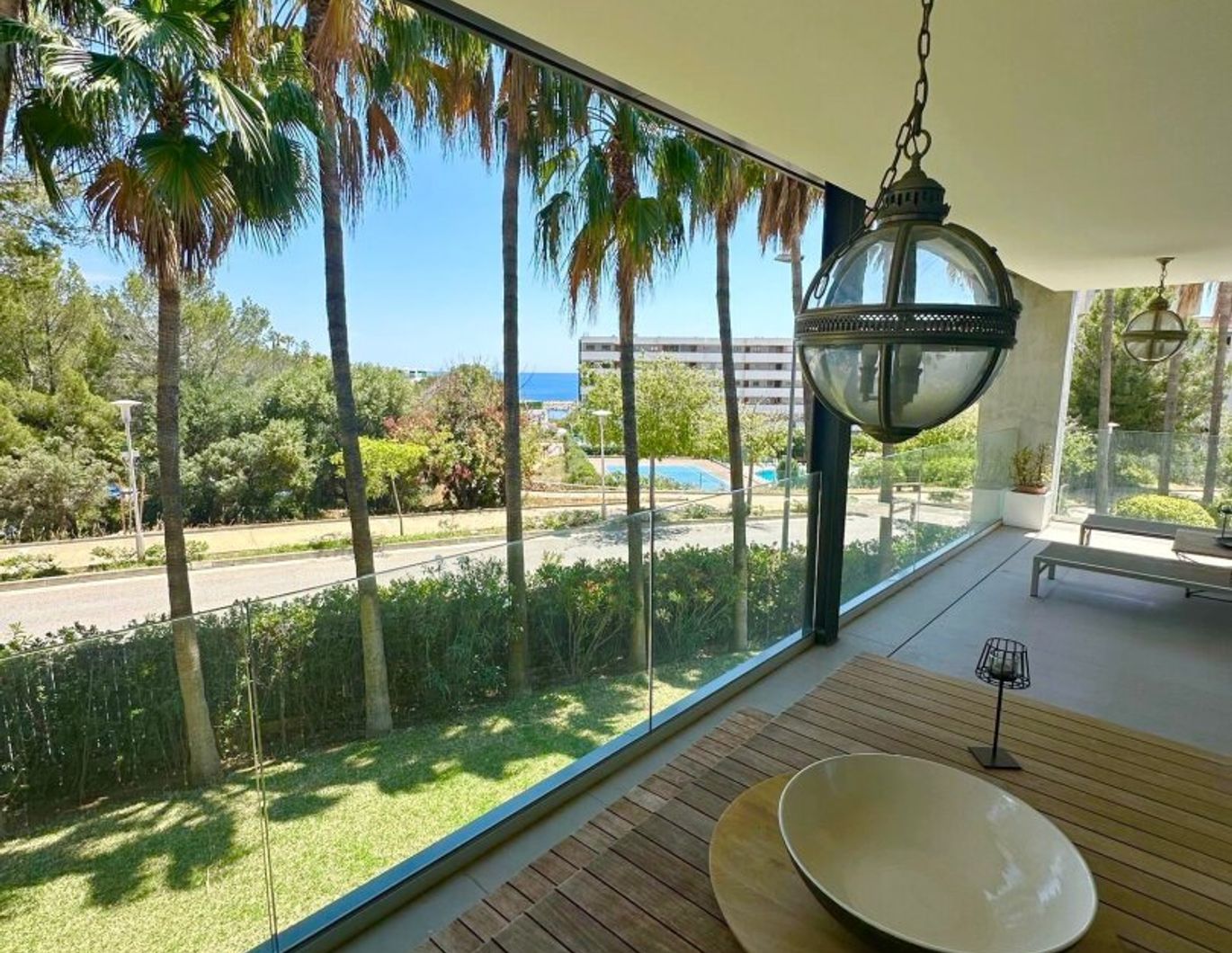 Moderne Luxuswohnung mit MEERBLICK in PORTALS NOUS - KAUF oder MIETE möglich