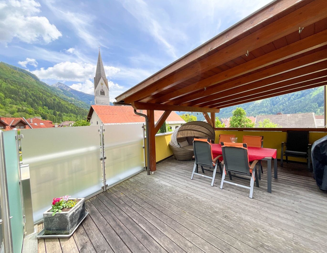 EIN HAUS - VIELE MÖGLICHKEITEN! IHR EXKLUSIVER RÜCKZUGSORT (UMGEBEN VON BERGEN) IM WUNDERSCHÖNEN MÖLLTAL!