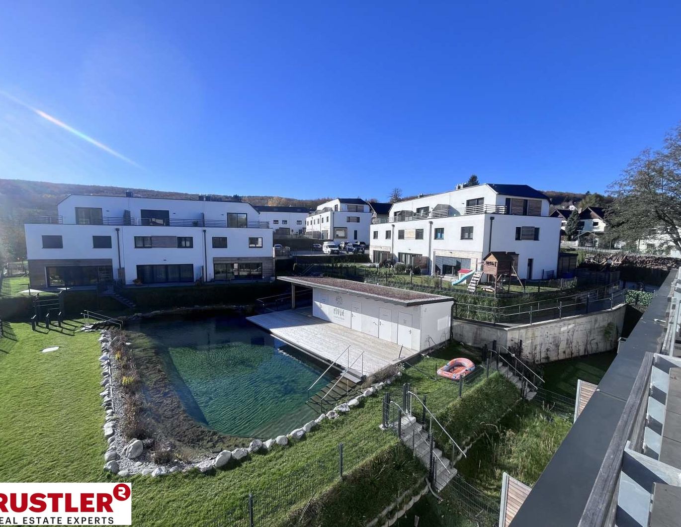 Wunderschönes Eck-Reihenhaus bei Wien | großer Eigengarten | inkl. 2 Stellplätzen | provisionsfrei