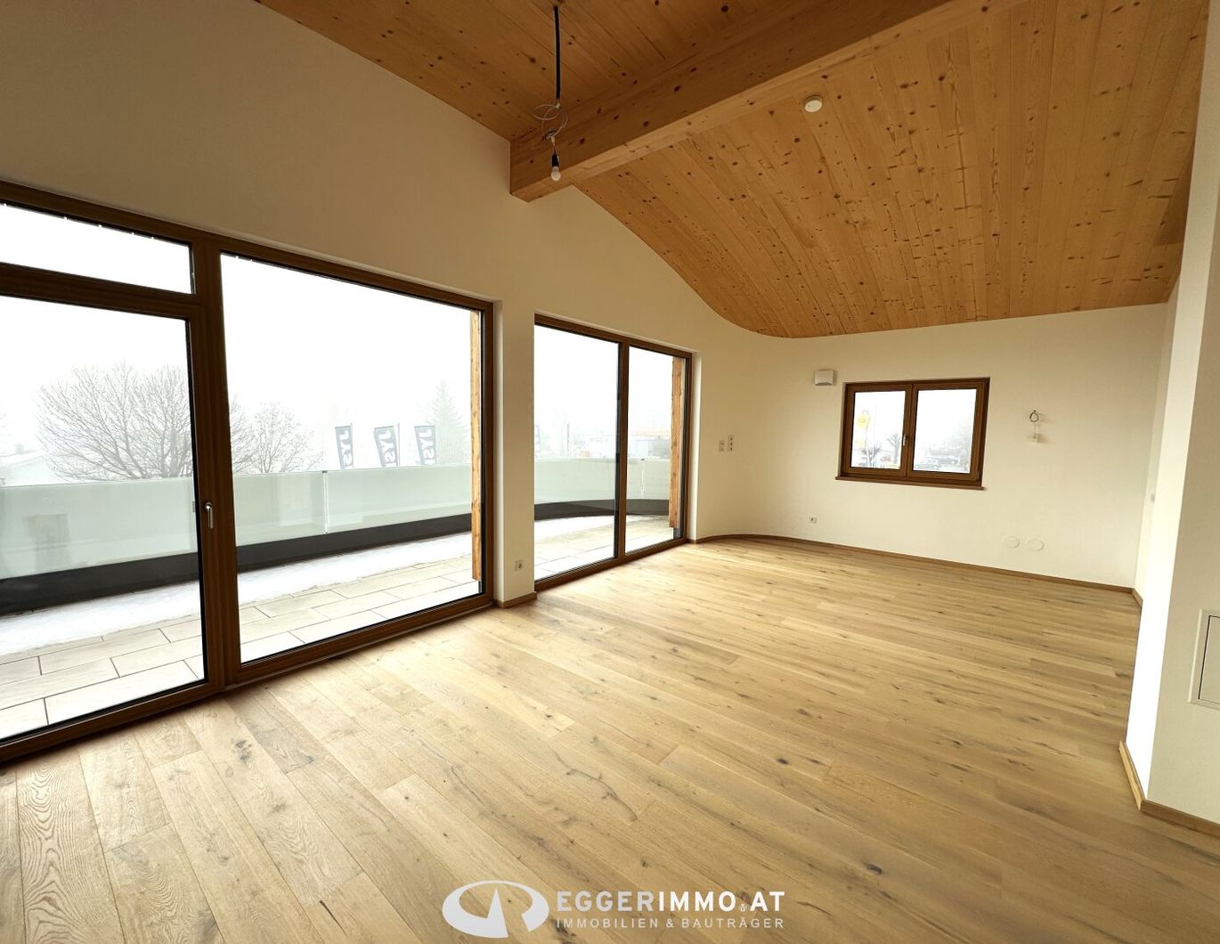 5730 Mittersill : Neue Terrassenwohnung ! 4 Zimmerwohnung 92,33m² ! Terrasse 28 m² ! Massivholzbau ! sonnig !