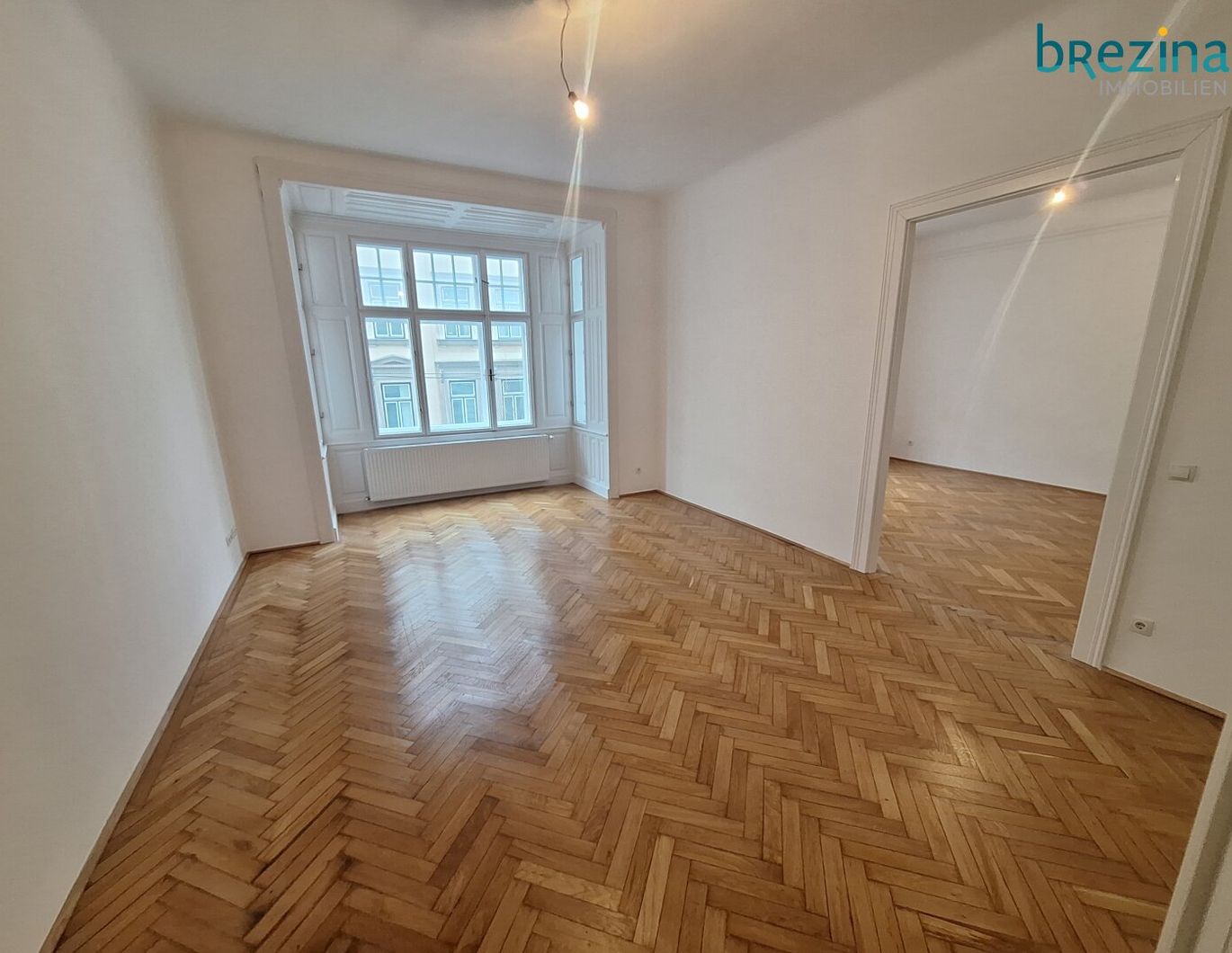 Sehr zentral und ruhig gelegen - Stilaltbau Weyringergasse - unbefristet