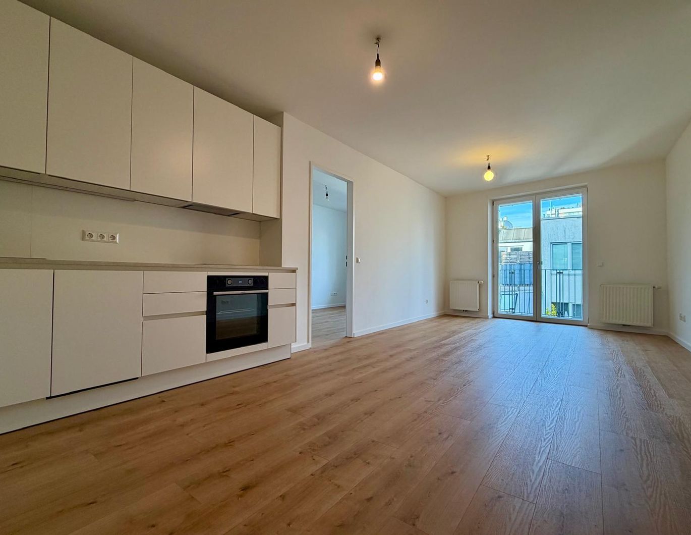 Erstbezug charmante 2- Zimmer-Balkonwohnung mit Blick ins Grüne