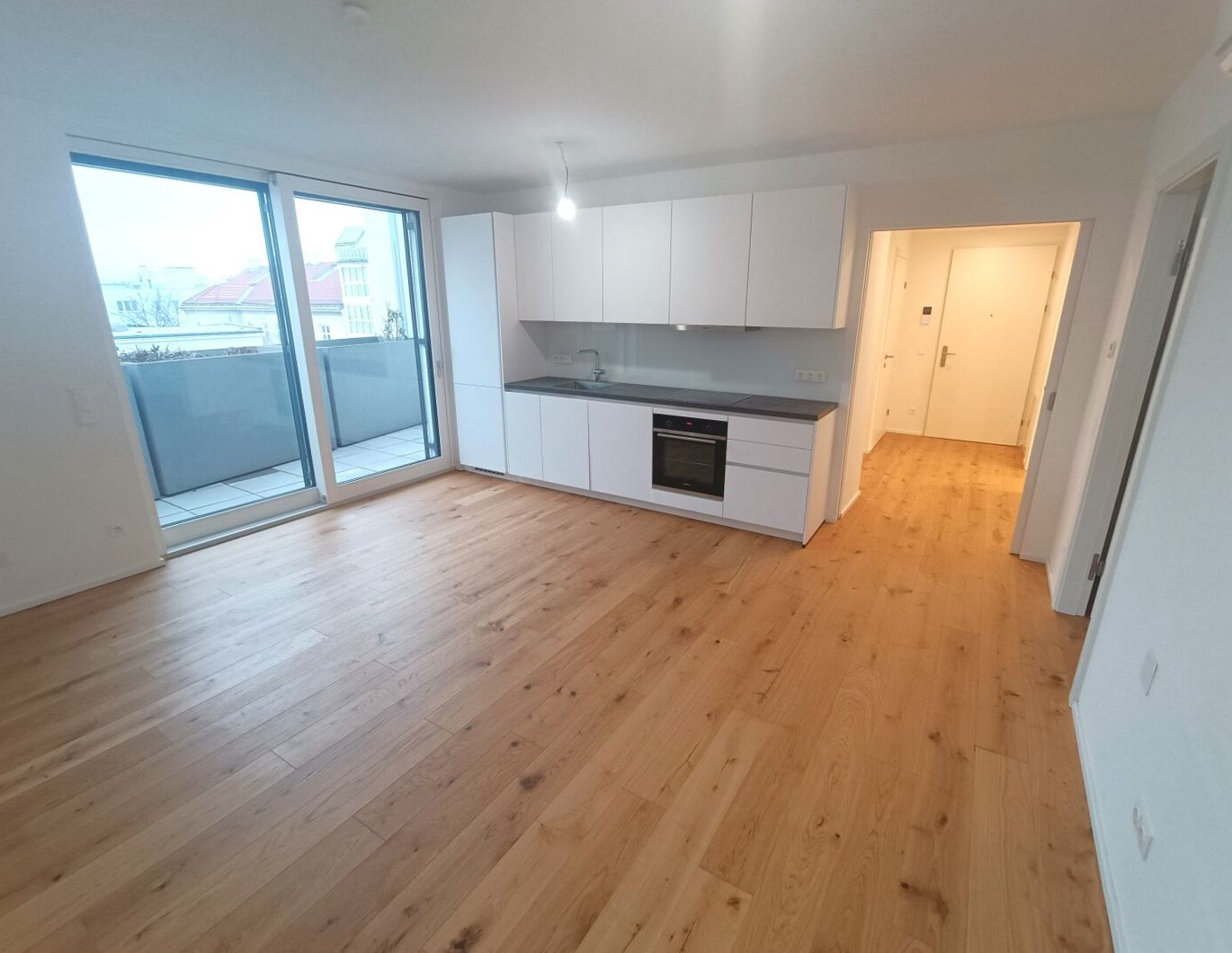 2-Zimmer Wohnung mit Freifläche, Fußbodenheizung & Klimaanlage! Nähe U4 Pilgramgasse!