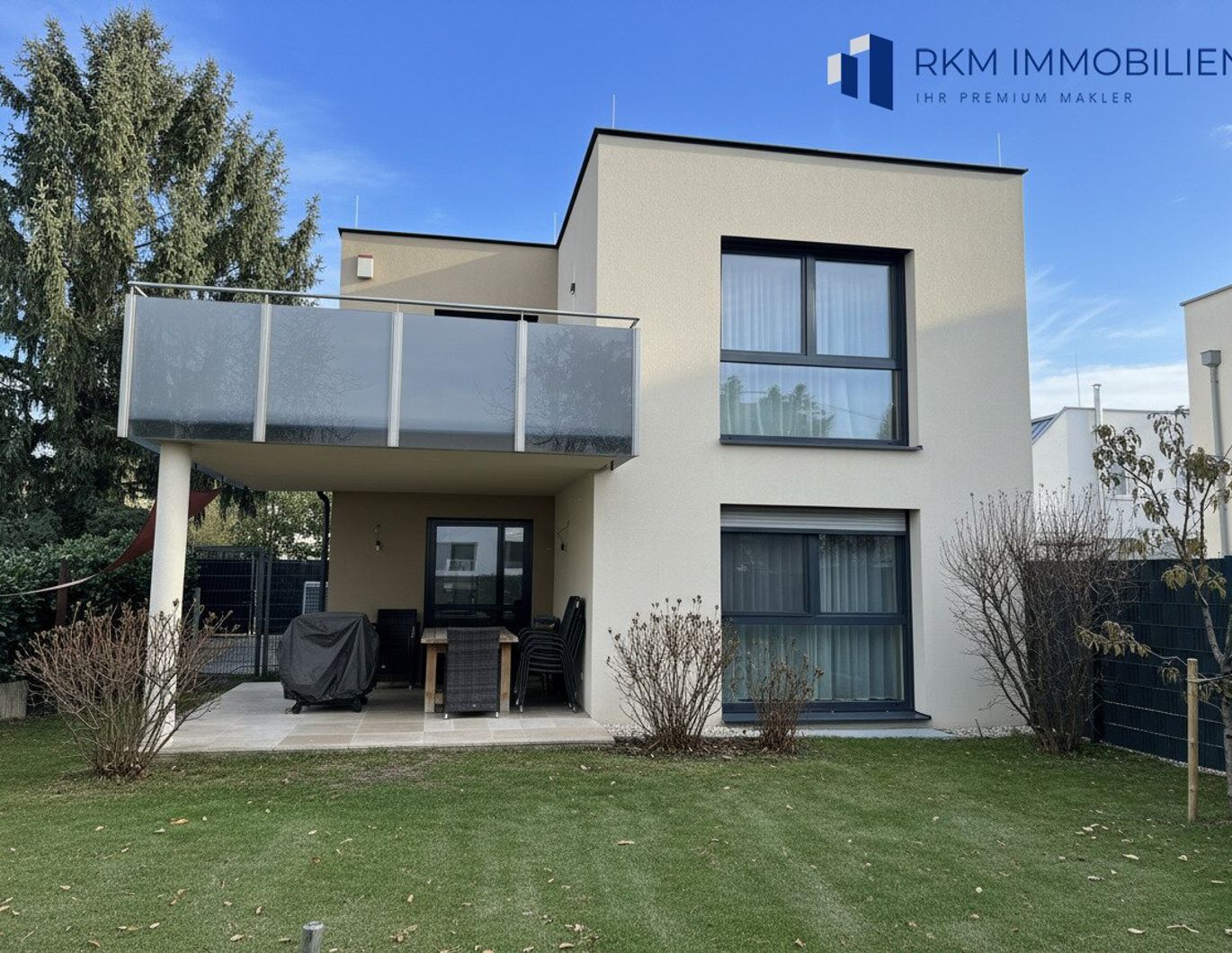 Modernes Haus in absolute Ruhelage - hochwertig ausgestattet