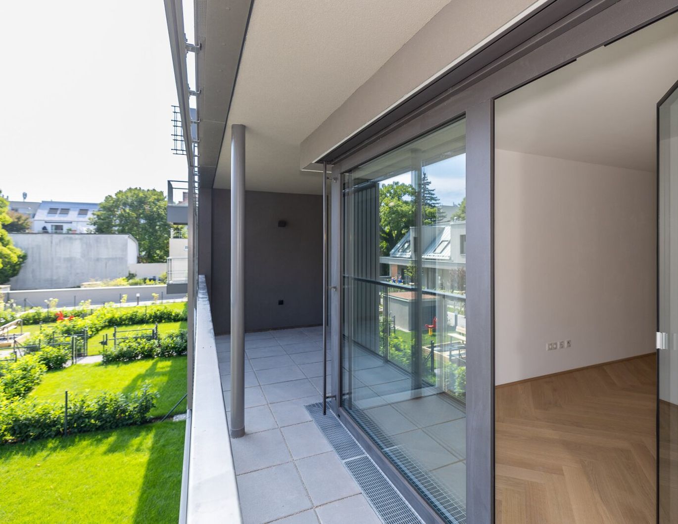 NEUBAU- FERTIGGESTELLT- EINZUGSBEREIT- ! Ihr neues Zuhause wartet auf Sie!
