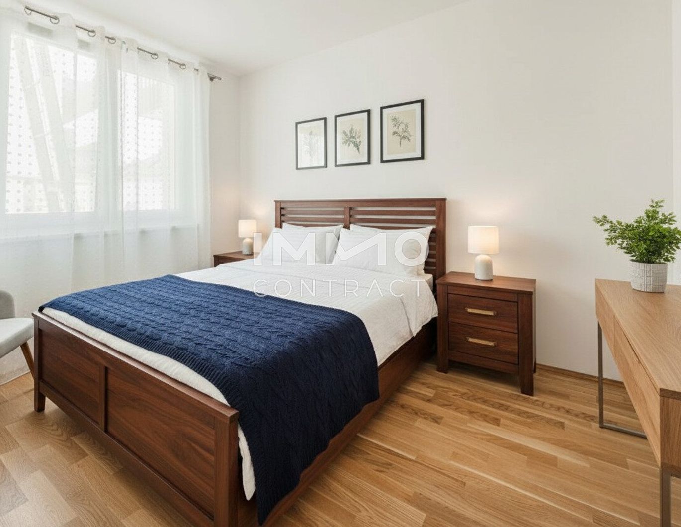 WOHN(T)RAUM OBERLAA: Stilvolle Dachgeschosswohnung