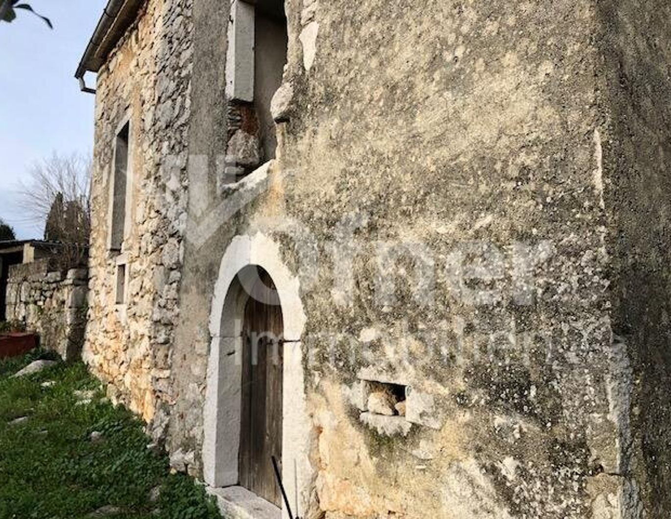 Insel Krk - Steinhaus mit großem Garten
