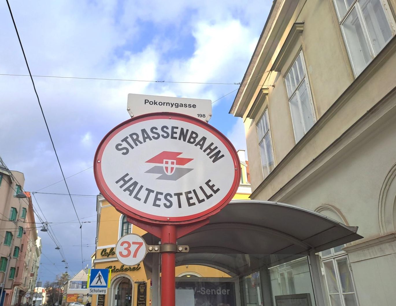 ANLAGEWOHNUNG - GUT VERMIETET MIT IDYLLISCHEM GEMEINSCHAFTSGARTEN & AUSGEZEICHNETER INFRASTRUKTUR