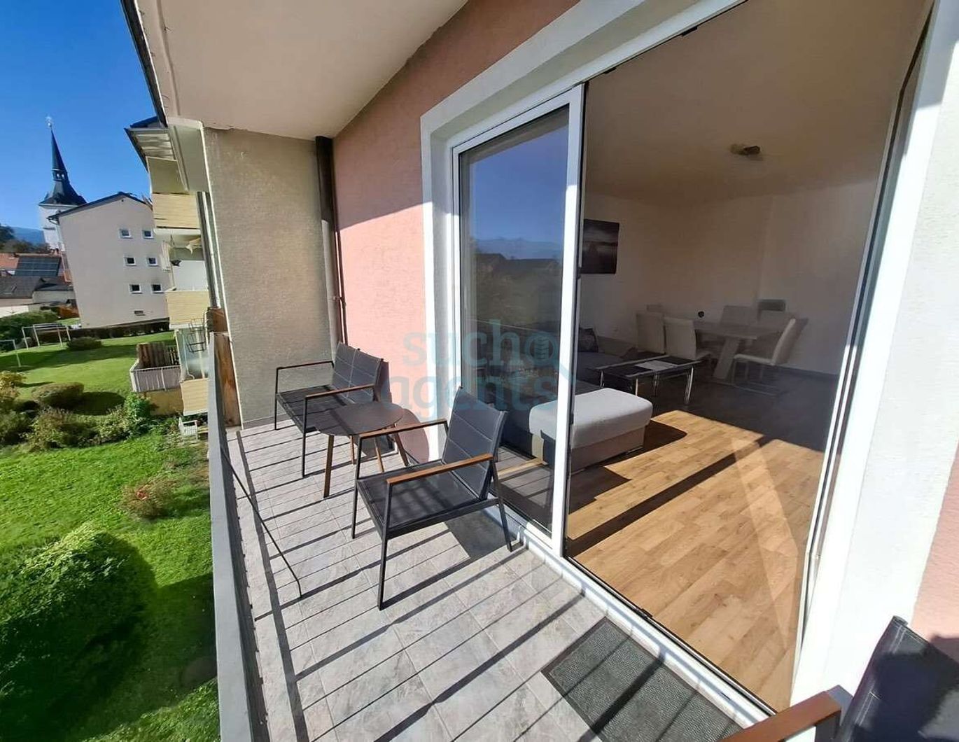 Sanierte 2 Zimmer-Wohnung mit Top-Aussicht in Fohnsdorf