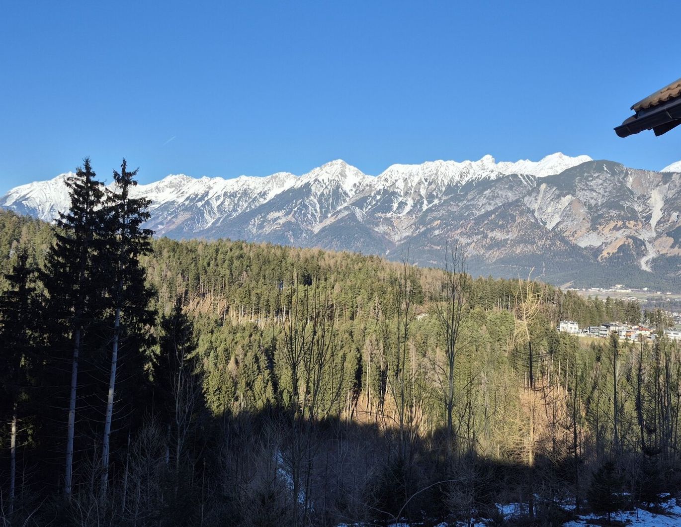 Gartenwohnung in Tulfes - 3 Zimmer, Terrasse, Kamin
