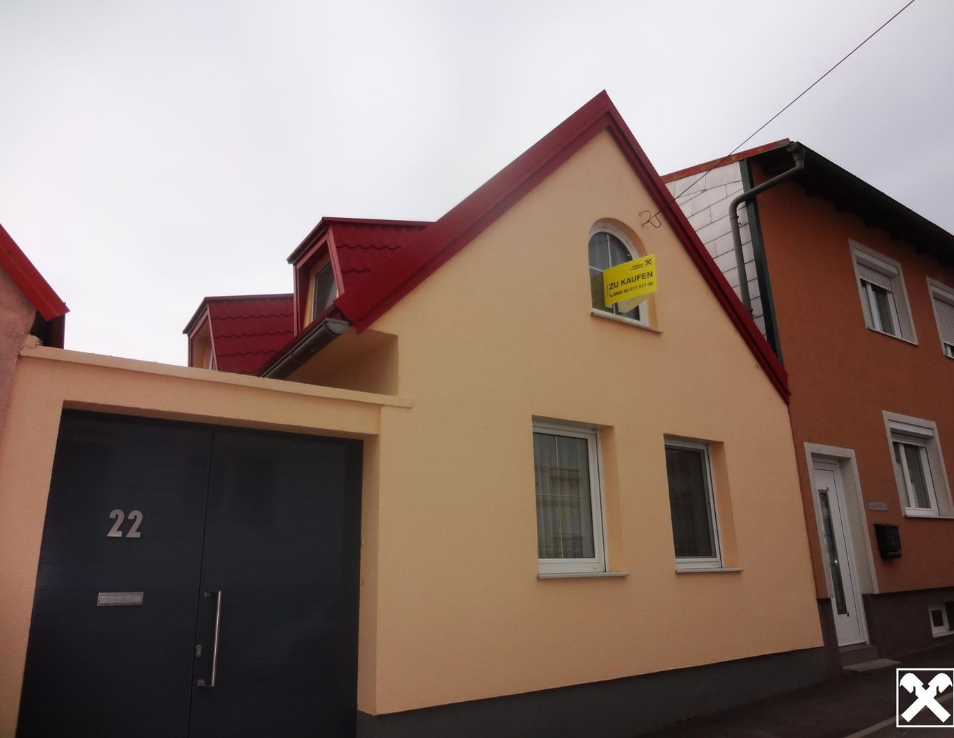 Bezugsfertiges kleines Haus mit Innenhof und Wintergarten!