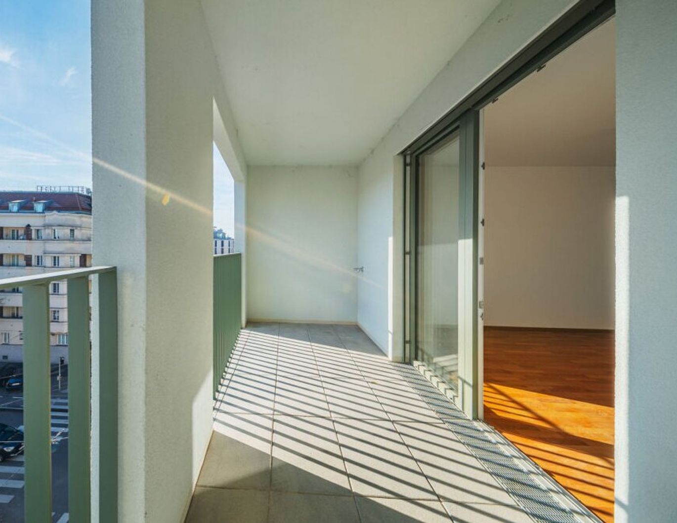 Sonniger Neubau 3-Zimmer-Erstbezug mit Loggia im 5. Liftstock - Top68