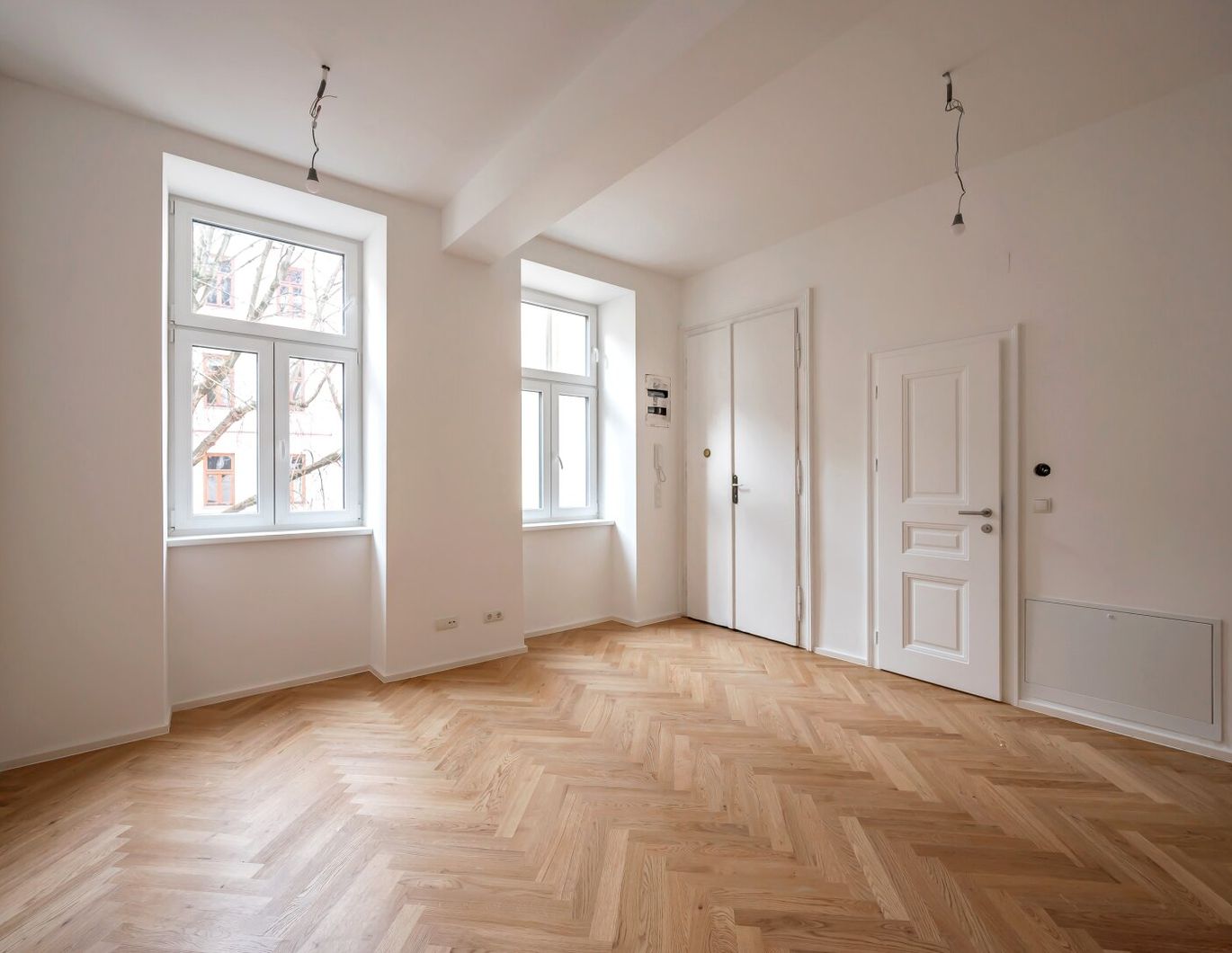 ++NEU++ generalsanierte 2-Zimmer Altbauwohnung in sehr guter Lage!