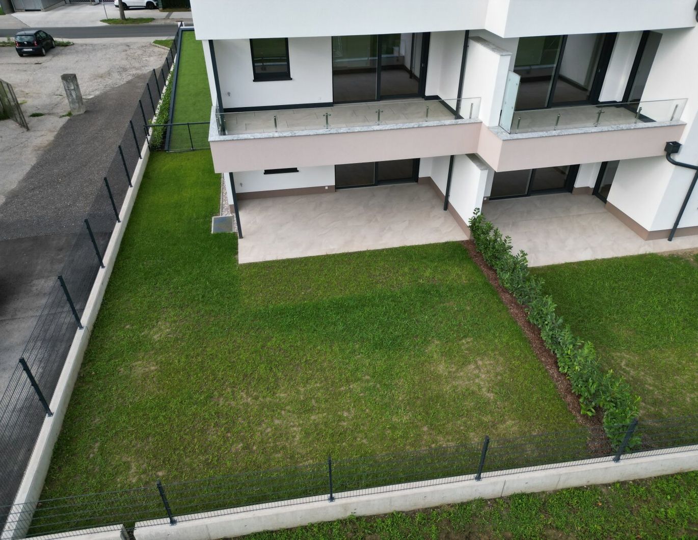 NEUBAU GARTENWOHNUNG - Kronaris - Top 01