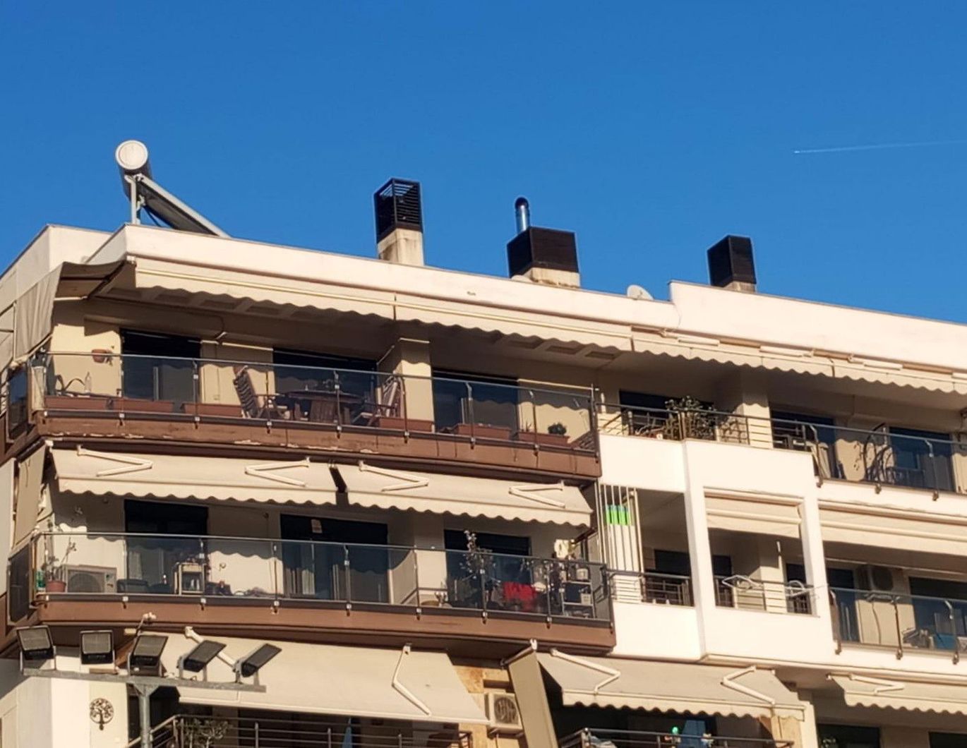 Helle Wohnung mit Meerblick