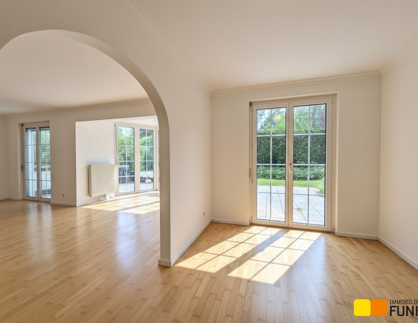 5-Zimmer Gartenwohnung mit 2-Zimmer-Einliegerwohnung