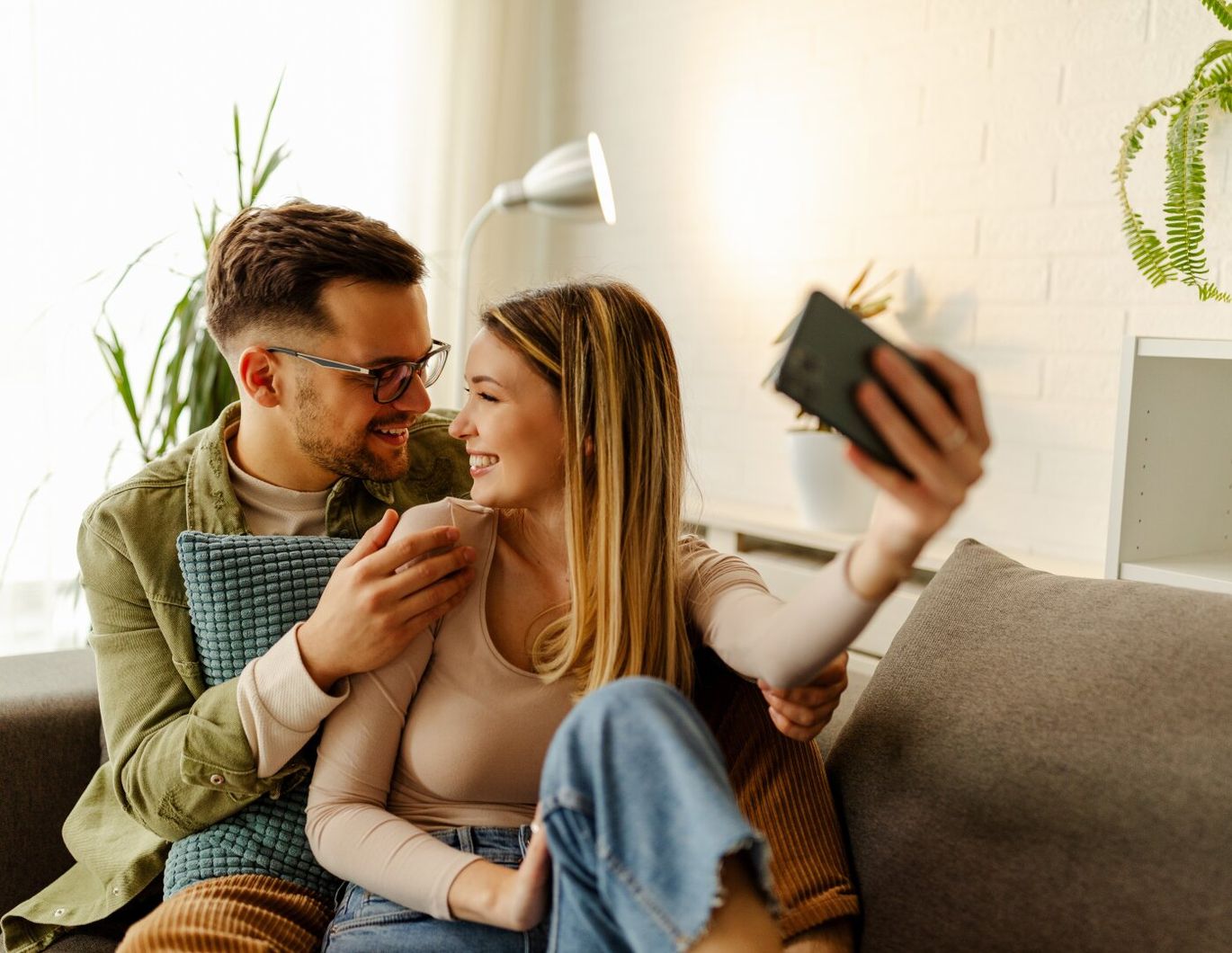 Leistbare 3-Zimmer-Dachgeschosswohnung mit großer Dachterrasse in Bergheim!