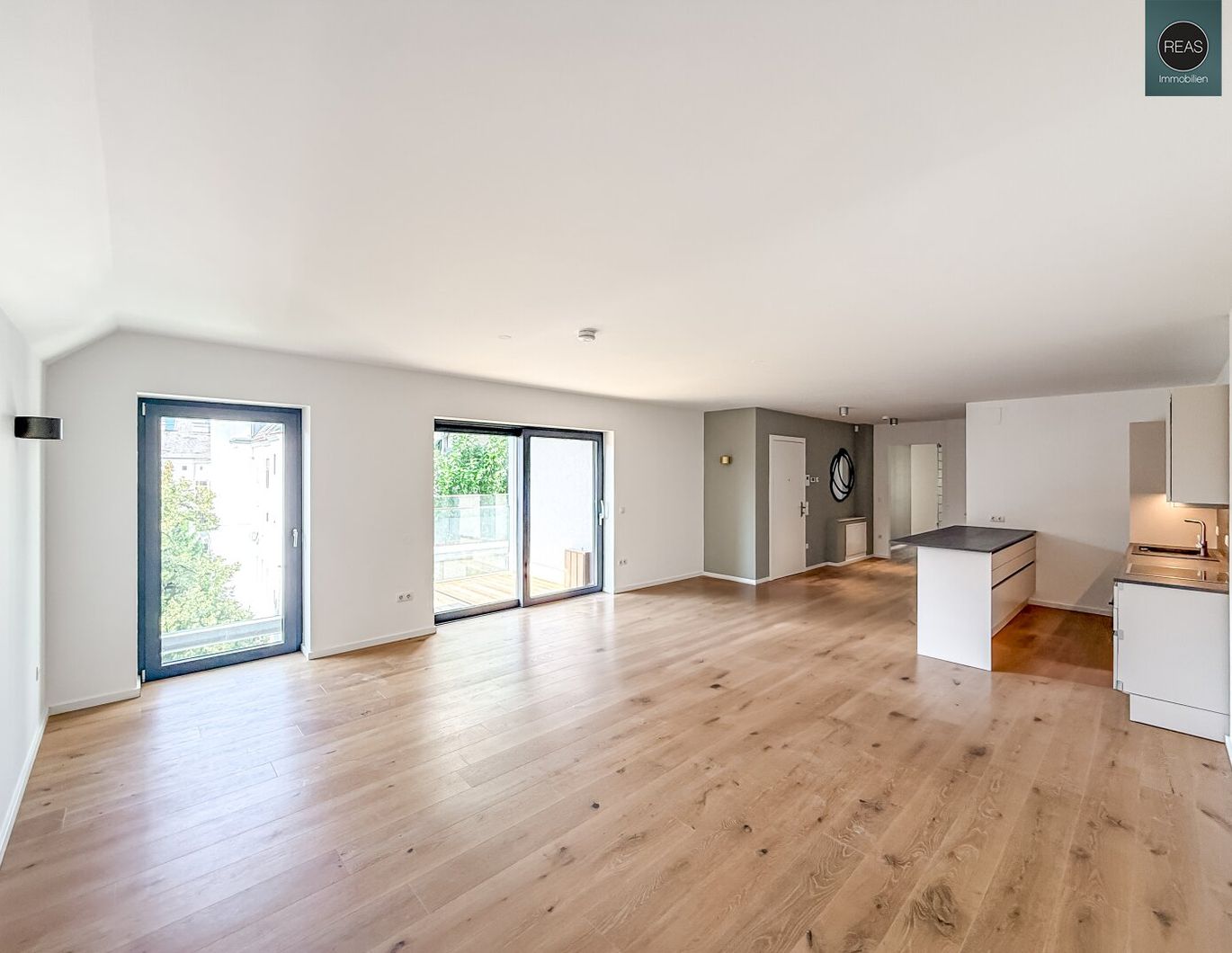 Provisionsfrei: Hochwertig ausgestattetes Apartment mit Balkon in Toplage nahe U3 Rochusgasse!