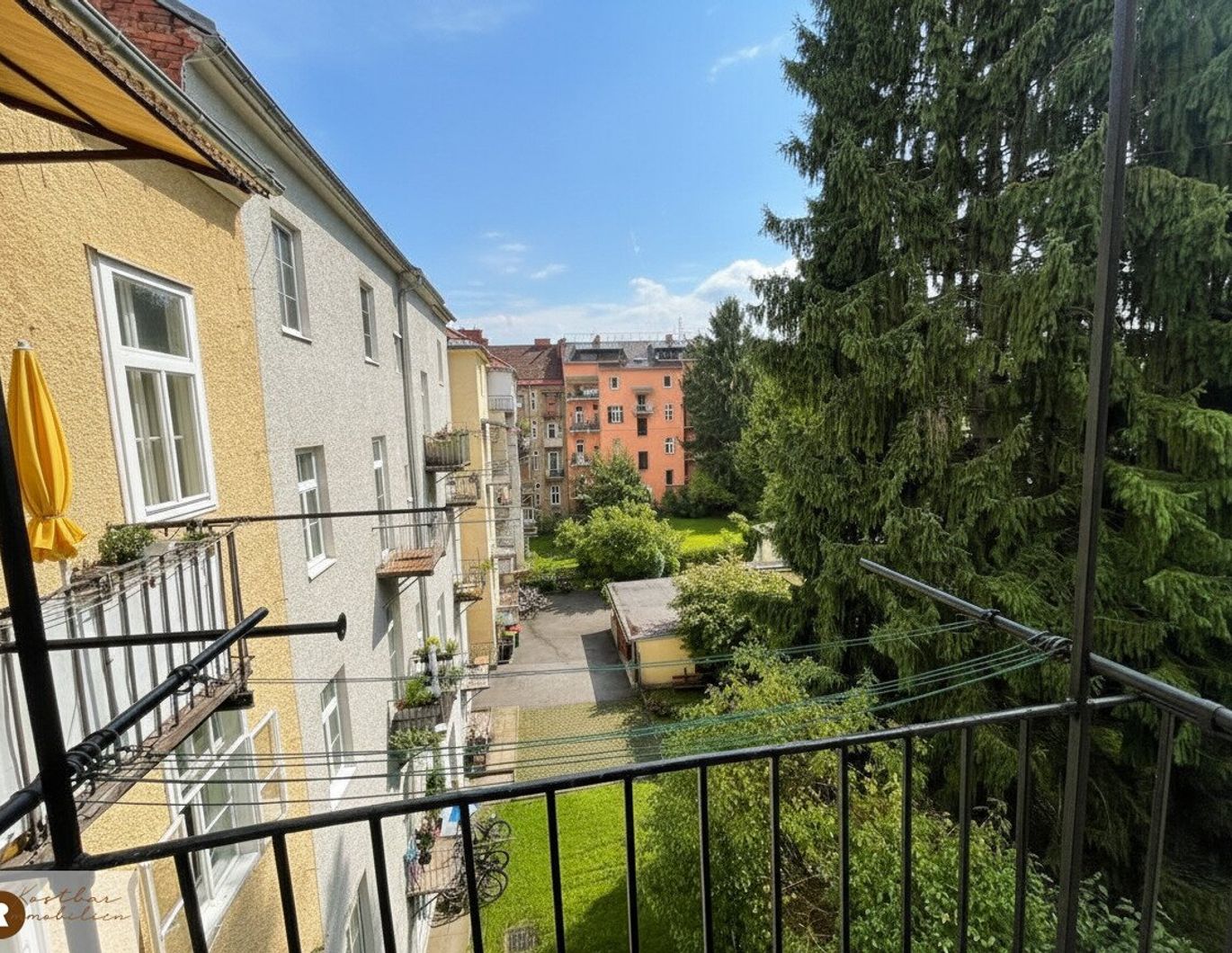 Zwei Balkone, drei Zimmer: Exquisite Wohnung im Zentrum von Graz direkt neben der TU Graz - WG willkommen