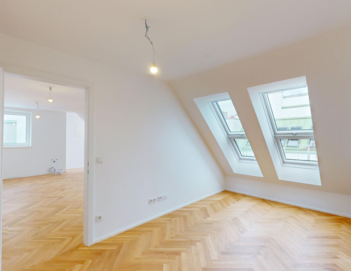 Herrliche Terrassenwohnung I 2 Zimmer I Balkon A\\