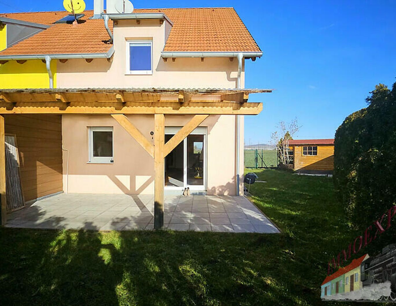 2102 Flandorf - nahe Bisamberg -Eckreihenhaus mit Garten und Autostellplatz