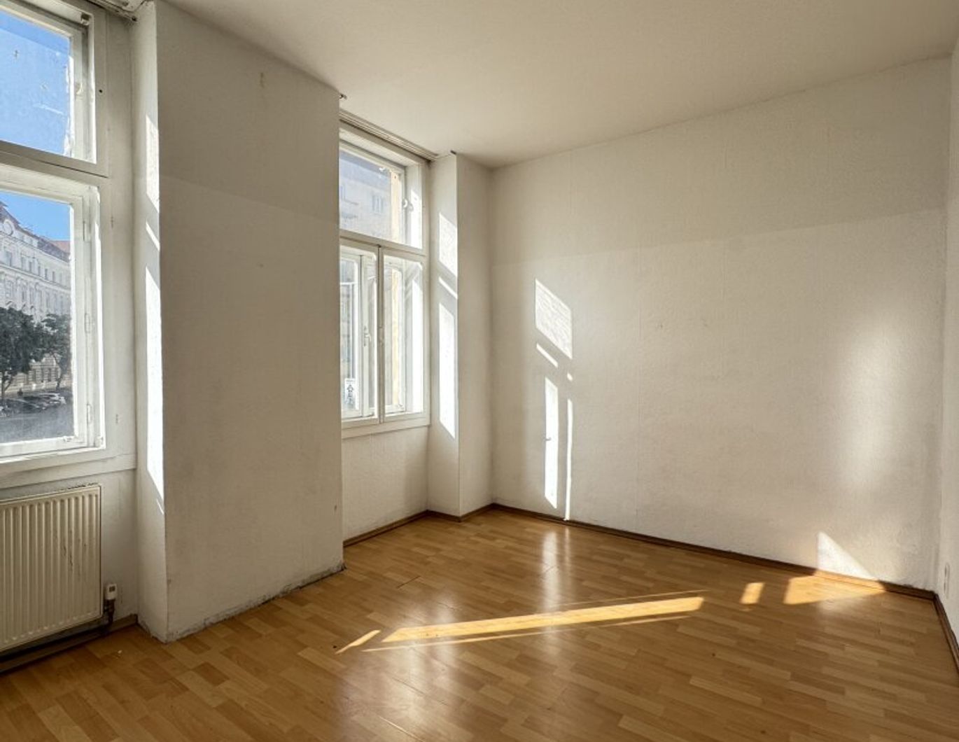 Einzigartige Altbauwohnung - Charmant & Perfekt für Anleger oder Eigennutzer