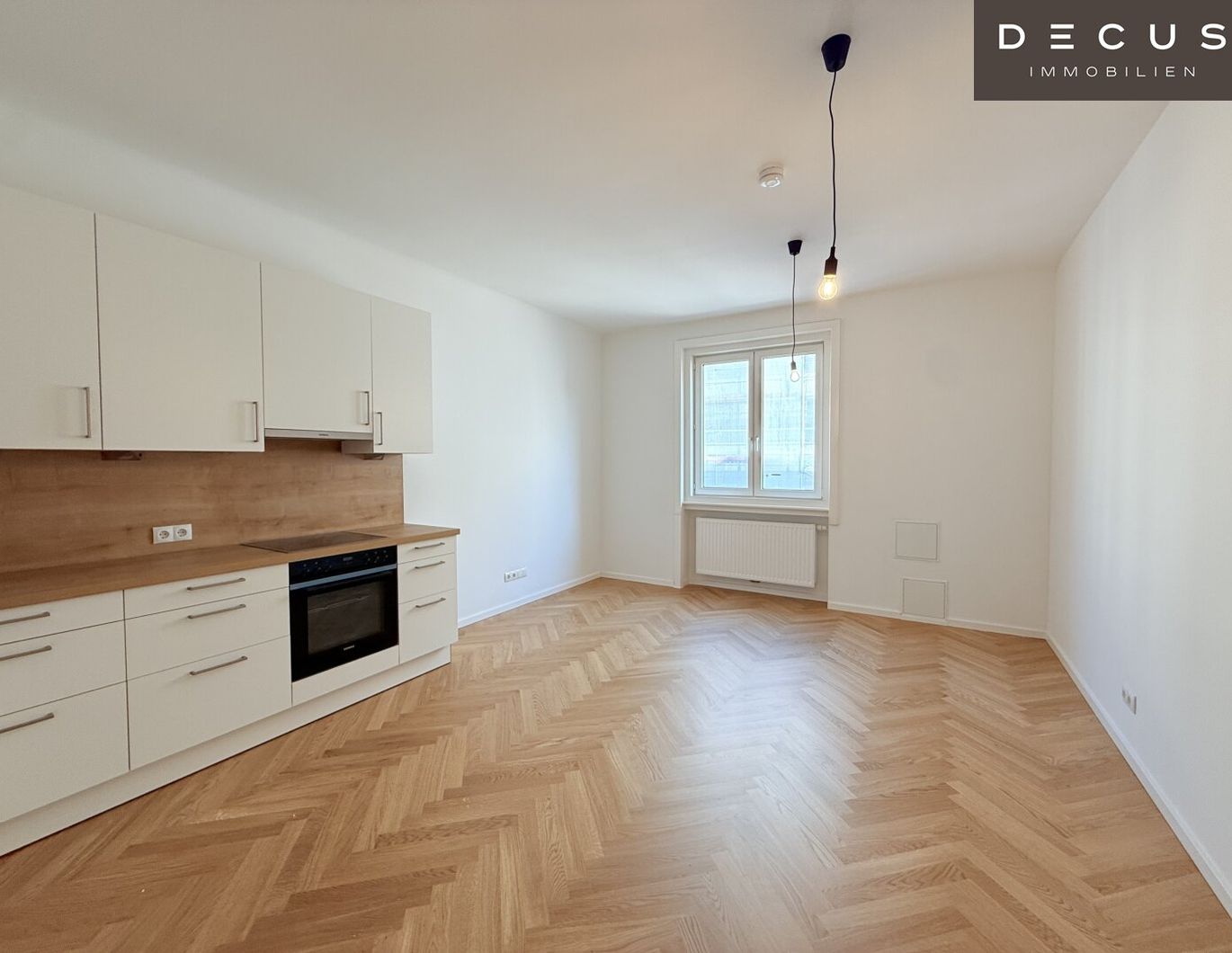 | 5. STOCK | SCHWEDENPLATZ | 4 ZIMMER | AB SOFORT VERFÜGBAR