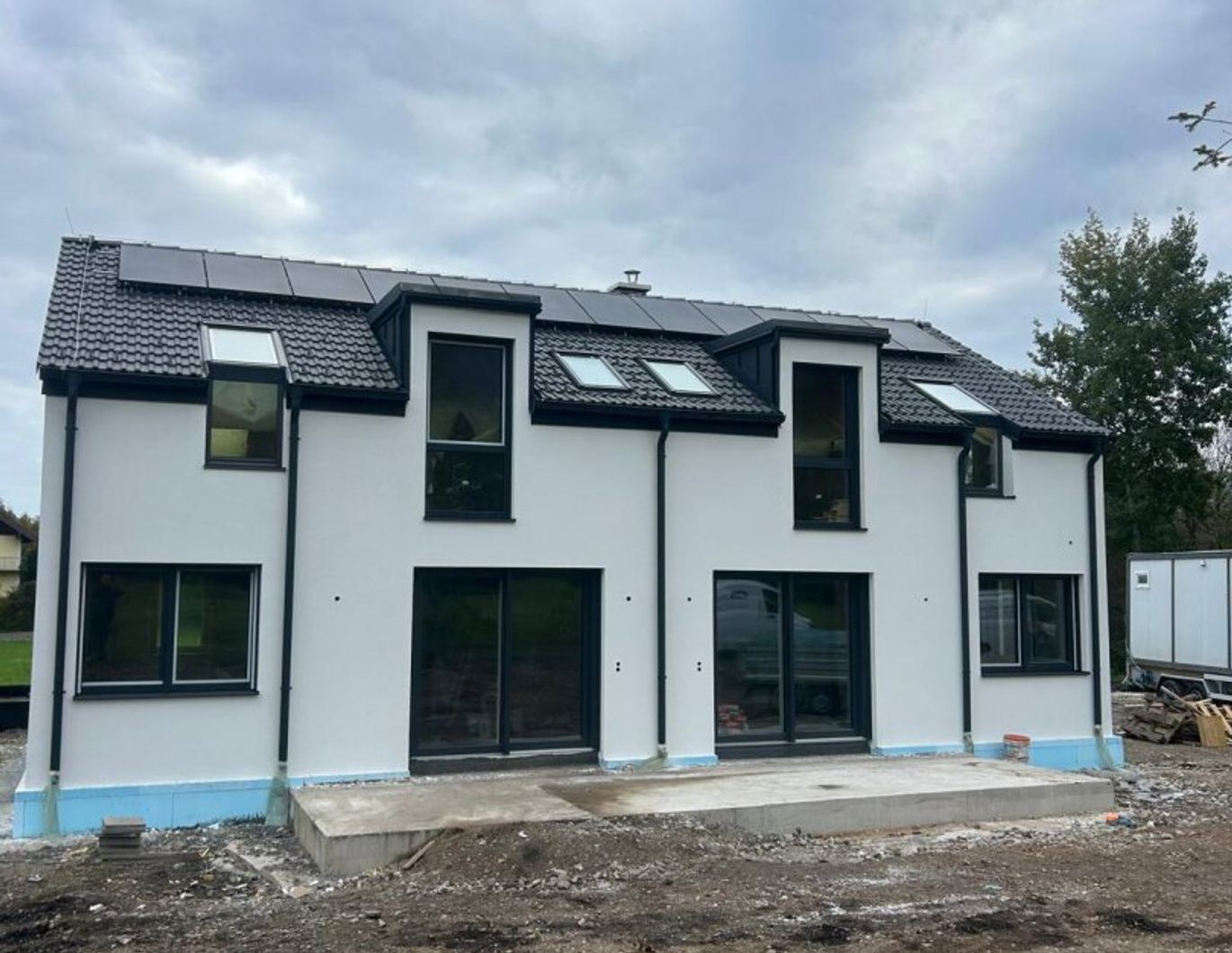 Design- Villa in Salzburg-Leopoldskron https://www.youtube.com/watch?v=GEFQ7grF9sg