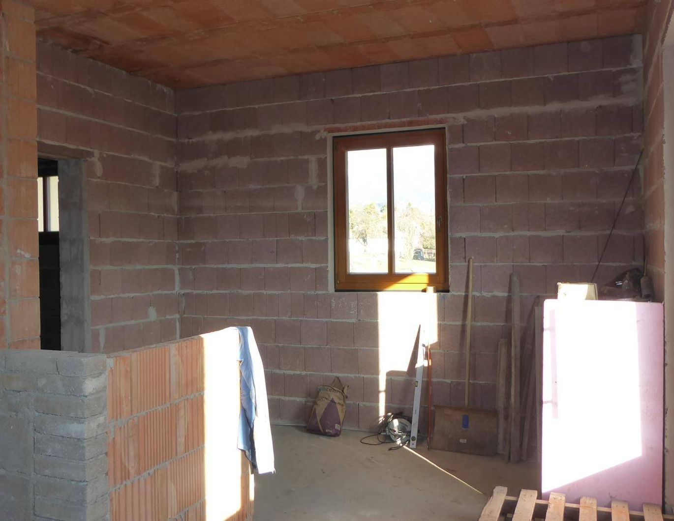 SELBSTVERSORGER: Zukünftiges Wohnhaus mit 1500m² Grund in schöner Lage