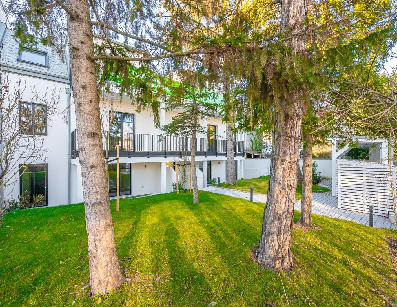 Exklusive Zweizimmerwohnung mit privatem Garten - Stilvoll und naturnah