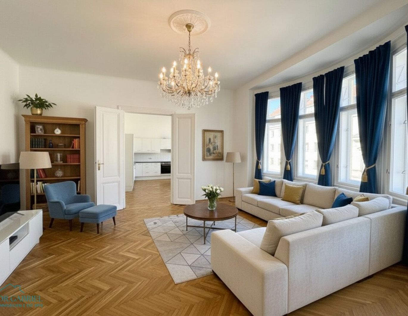 SCHÖNE ALTBAUWOHNUNG