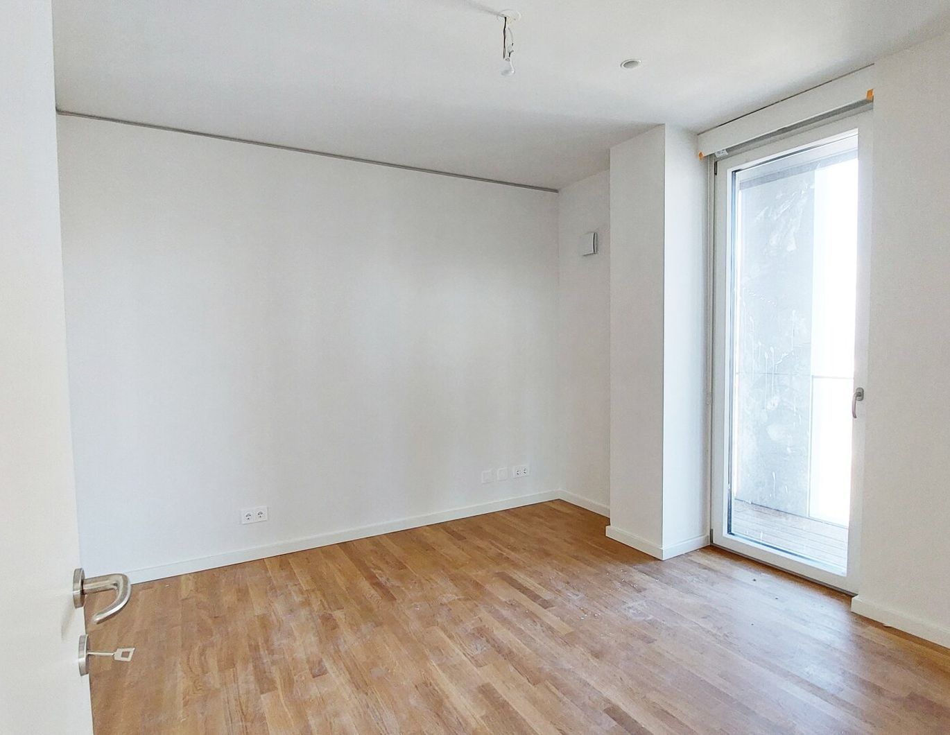 Modernes Wohnen mit Pool & Sauna - TOWER HOMES