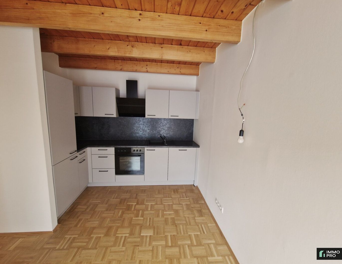 Generalsanierte, moderne 4-Zimmer-Maisonettewohnung inkl. Parkplatz - in Wildon!