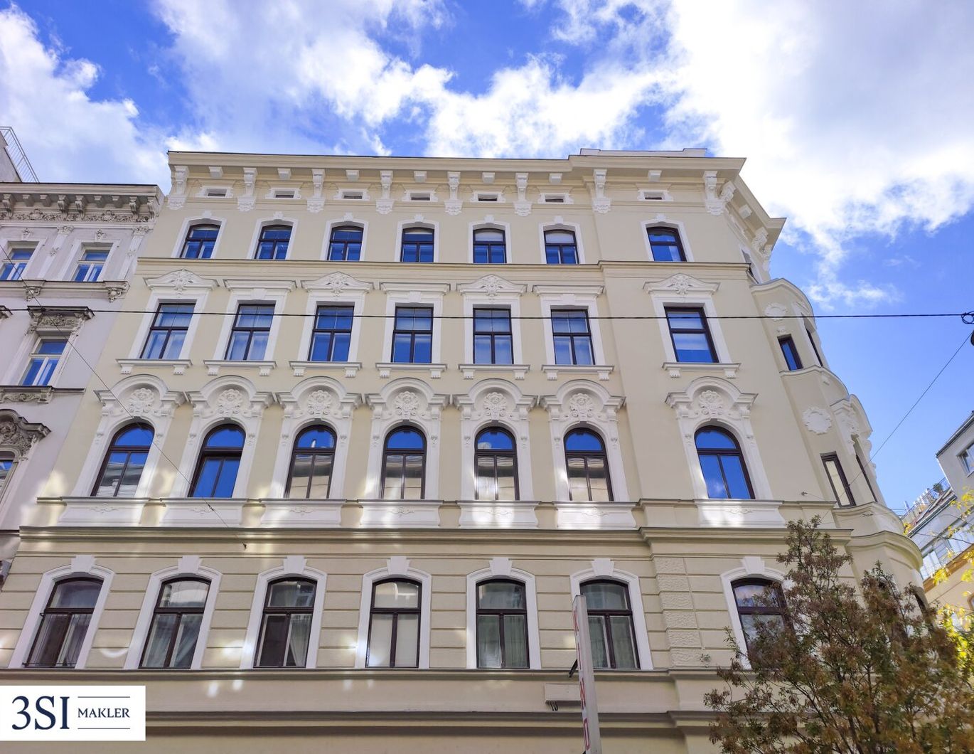 Baubewilligter Rohdachboden in beliebter Neubauer Lage mit großem Entwicklungspotential