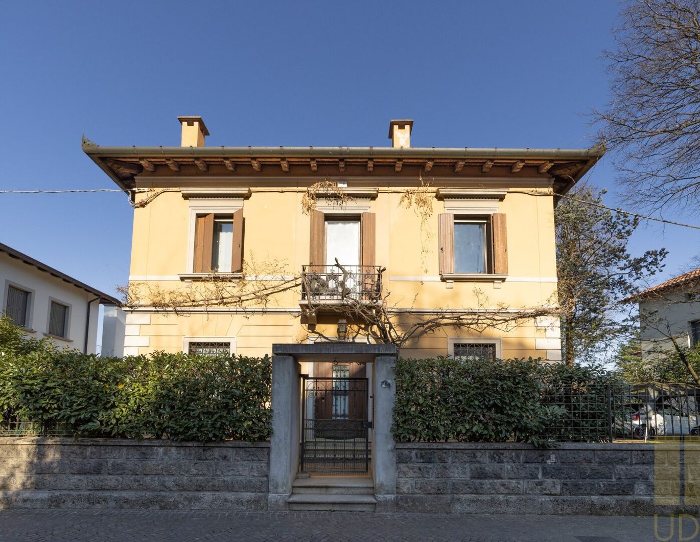 VILLA IN LIBERTY STIL IN UDINE, VIA TARCENTO
