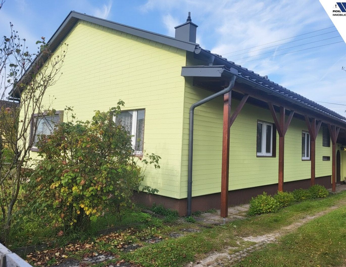 TRAUN: Charmanter Bungalow mit Sanierungspotenzial in schöner Siedlungslage